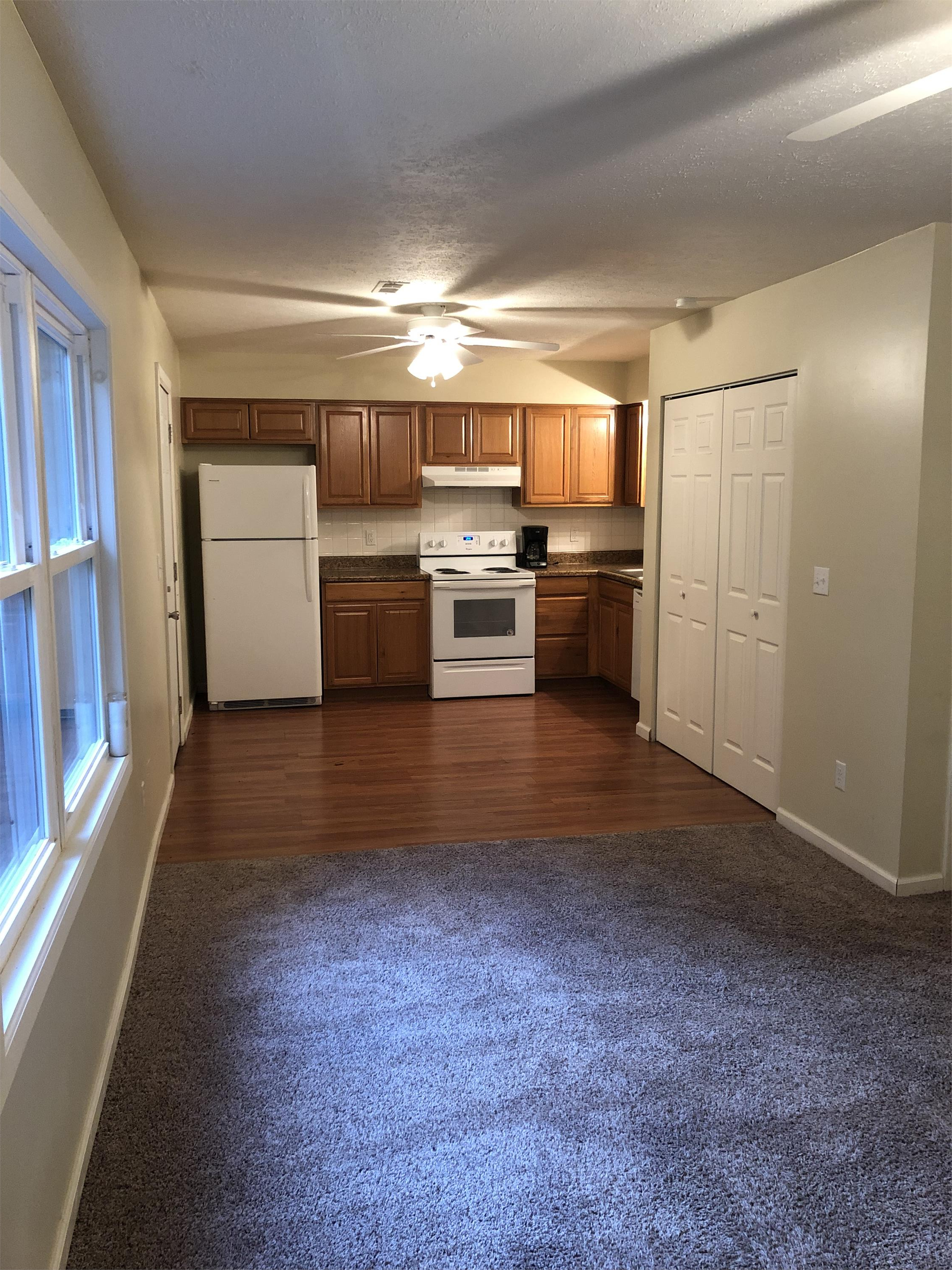 137 Paige Ct Exd - 4
